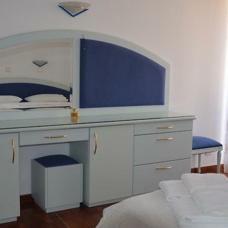 Perfect Beachfront Apartment Atenas Exterior foto