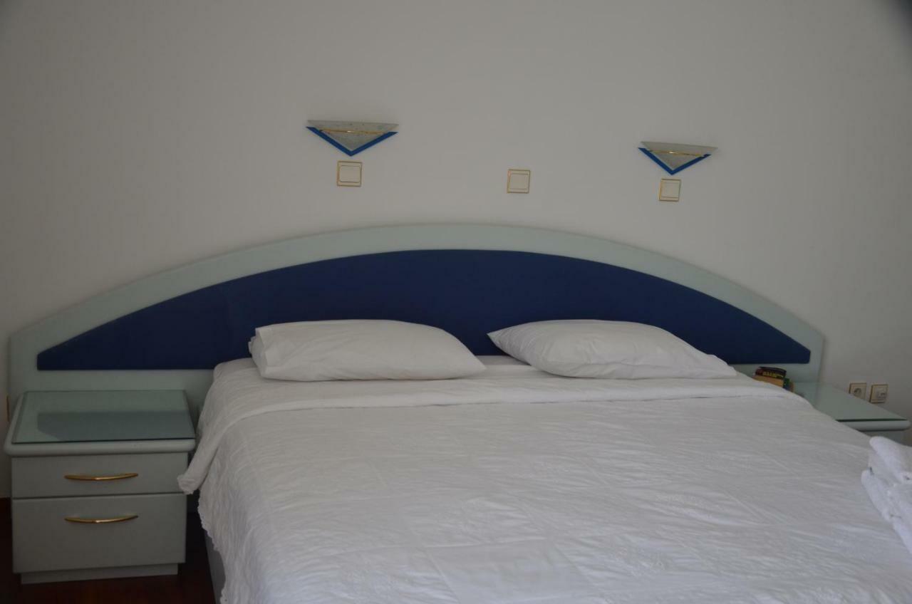 Perfect Beachfront Apartment Atenas Exterior foto